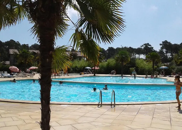 T3 Lagon Plages Avec Piscine Et Tennis *